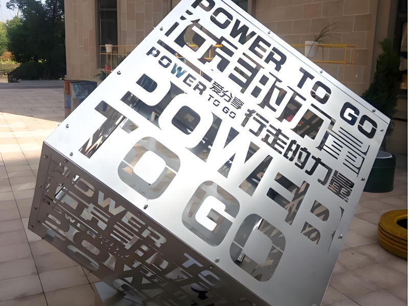 Application of 3D fiber laser cutting machine in advertising industry