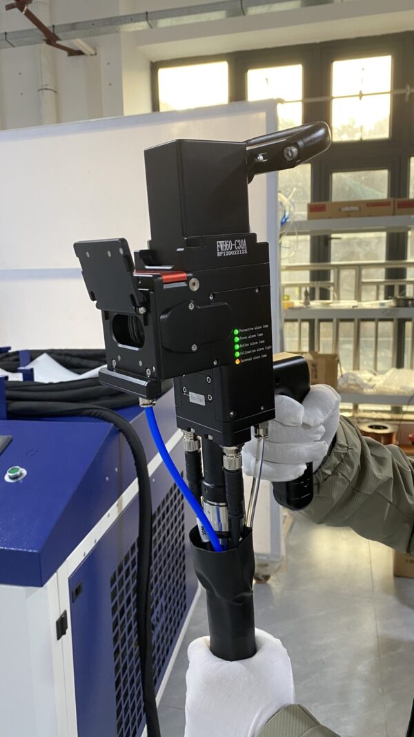 High-Power Handheld Laser Cleaning Machine